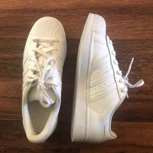 White Adidas Shoes (7 1/2 M, 9 1/2 W)